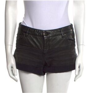 MAJE black shorts perfect for going out super sexy and fun! Low rise size 36